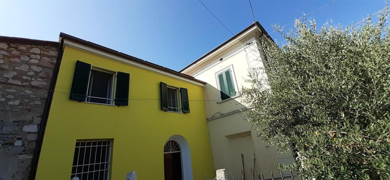 La Casa Gialla Del Ristoro Agricolo Векк'яно Екстер'єр фото